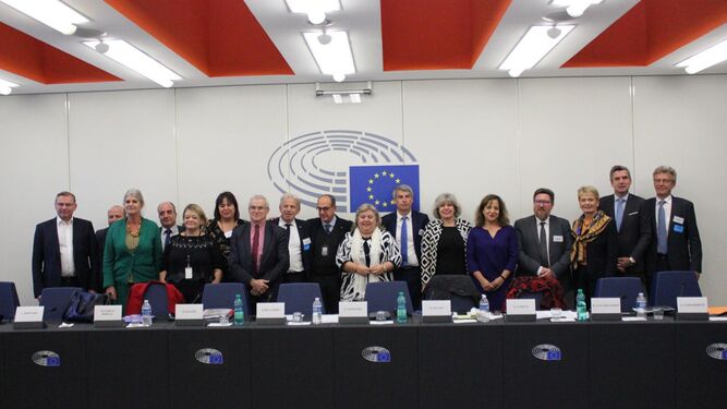Foto de familia de la Coalición Europea de Regiones Agrarias