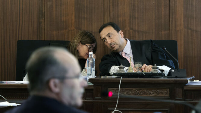 El magistrado, Juan Antonio Calle, durante una sesión de la vista oral.