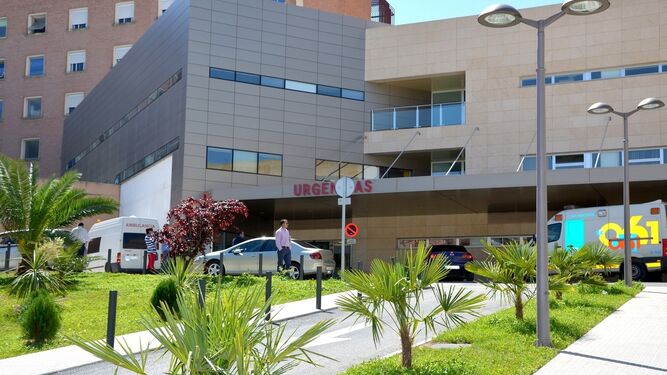Acceso al área de Urgencias del Hospital de Jaén.
