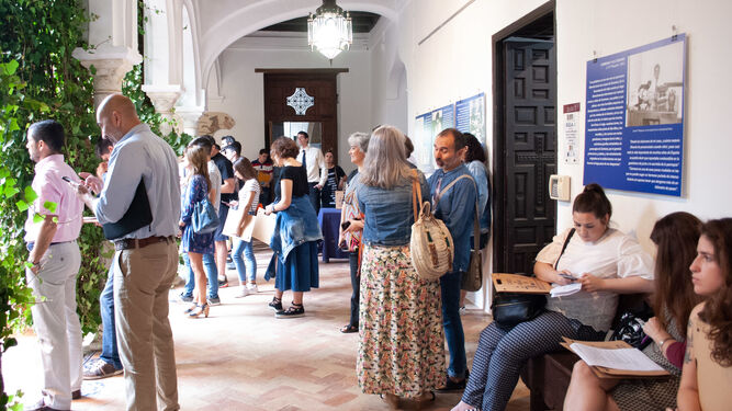Alumnos de los cursos, que un año más se han celebrado en la Casa Palacio de Los Briones, en Carmona.