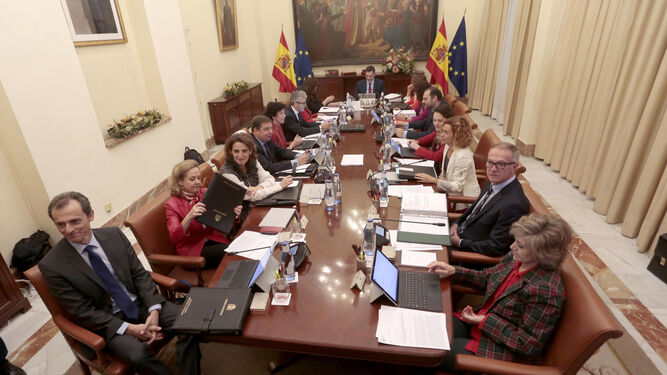 Las imágenes de la reunión del Consejo de Ministros en Sevilla