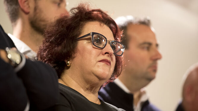 La candidata socialista Teresa Jiménez, decepcionada tras los resultados