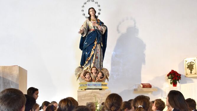 Nueva imagen de la Inmaculada para el Colegio CEU San Pablo Sevilla.