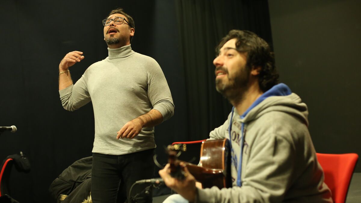 José Valencia y Juan Requena, este martes durante un ensayo en el auditorio del Cicus.