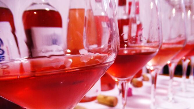 Saber la añada y el envejecimiento ayudan a conocer la calidad del vino.