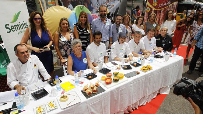 El concurso de gastronomía celebrado durante la pasada Feria de Almería con numerosos chefs y platos exquisitos.