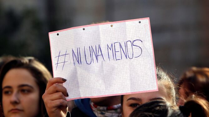 Manifestación contra la supuesta violación en grupo en Callosa d'En Sarrià (Alicante)