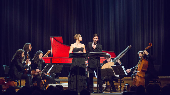 La Accademia del Piacere, con Roberta Mameli y Juan Sancho en el centro, el 31 de enero de 2018 durante el estreno absoluto de ‘Il gran teatro del mondo’ en Cracovia.