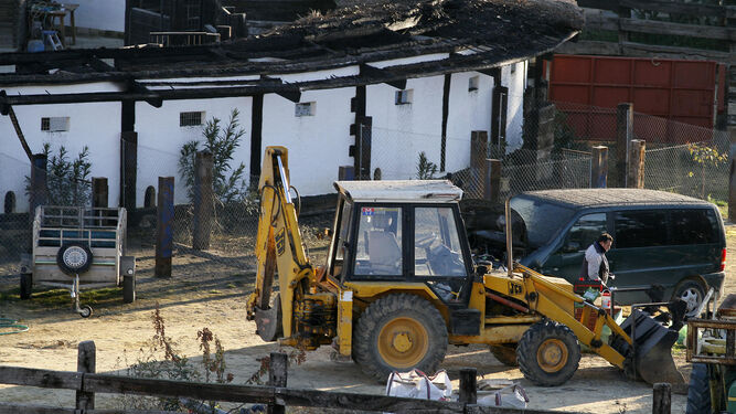 La zona afectada por el incendio en la finca de Morante de la Puebla.