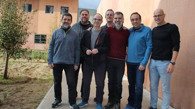 Los siete dirigentes independentistas presos entre los que están Jordi Sànchez, Jordi Turull y Josep Rull.