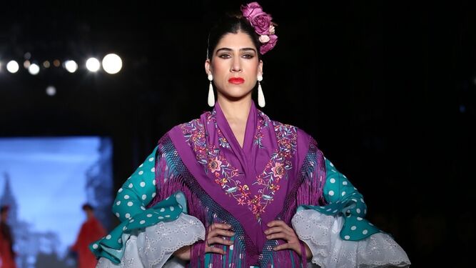 Carmen Acedo, fotos del desfile en We Love Flamenco 2019