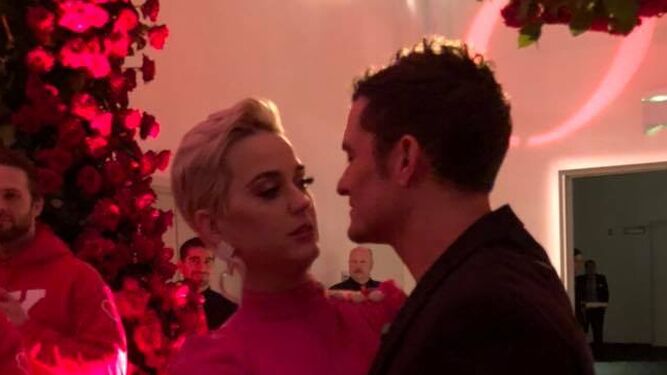 Katy Perry y Orlando Bloom en un vídeo en este San Valentín
