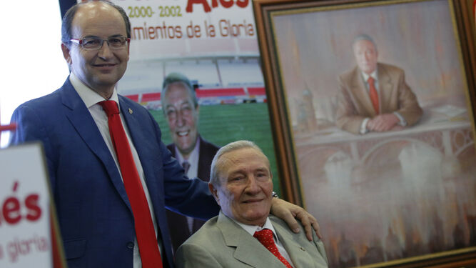 Con Jos&eacute; Castro en el homenaje que el club le tribut&oacute; en mayo de 2014