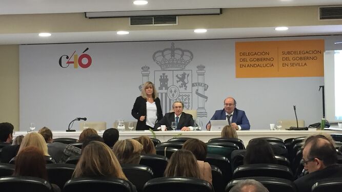 Joaquín Sánchez-Covisa preside la reunión de fiscales de Extranjería