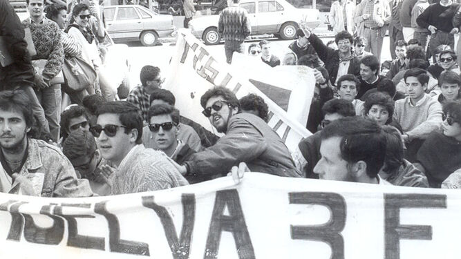 Protestas estudiantiles de 1988 en las calles.