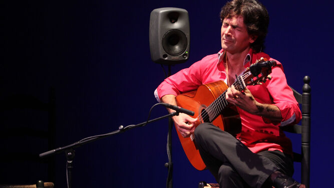 El guitarrista presentó su nuevo disco en el Teatro Central de Sevilla.