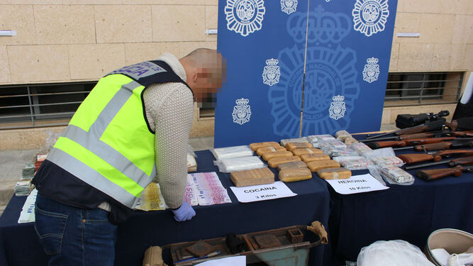 La droga intervenida en una operación de la Policía Nacional en Sevilla.