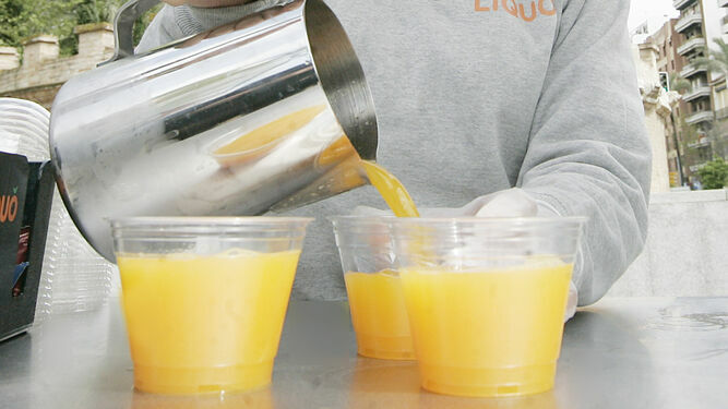 El llenado del zumo de naranja será de 1.200 litros.