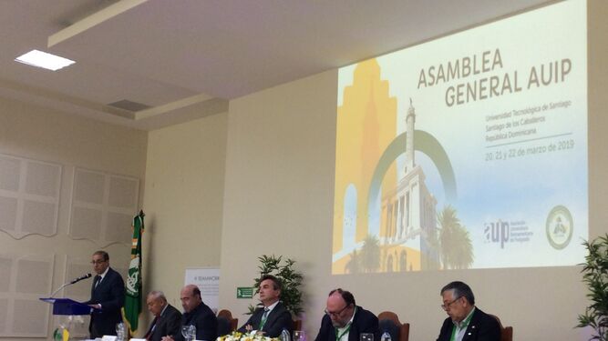 Asamblea General AUIP.