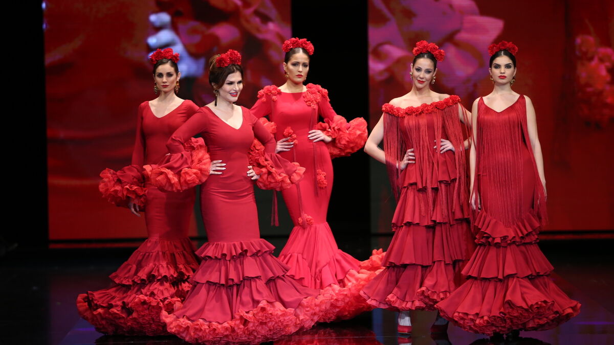 Así es el traje de flamenca rojo de 2019, un clásico que se reinventa