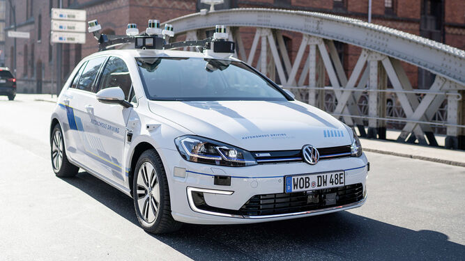 Los fabricantes empiezan a realizar pruebas ‘reales’ de conducción autónoma