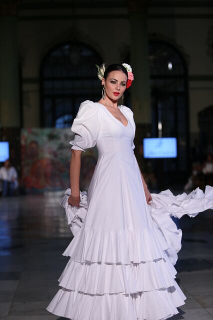 Traje Flamenca Blanco Discount, SAVE 58%.