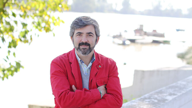 El alcalde de Coria del Río, Modesto González, que concurrirá a las elecciones municipales con Andalucía por Sí (AxSí).