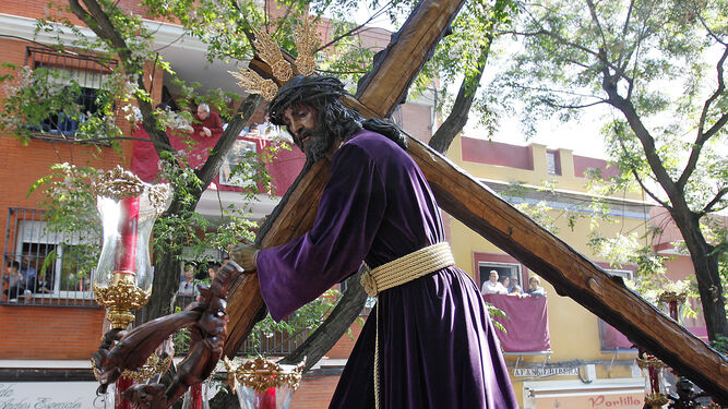 Nuestro Padre Jesús de la Humildad en su salida procesional del Martes Santo