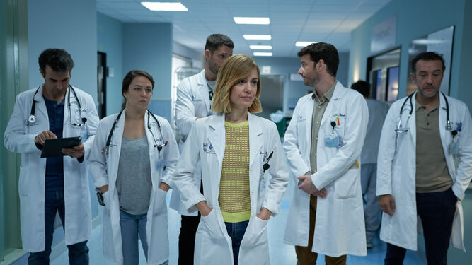 Los actores protagonistas de 'Hospital Valle Norte',  serie de La 1