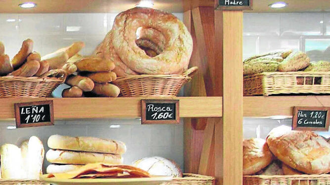 Diferentes panes en una panadería