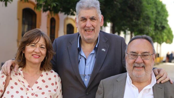 Ana Pato, Miguel Gallardo y Alfredo Rela&ntilde;o, Director del Diario AS.
