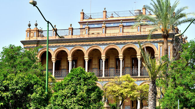 La vivienda realizada para Torcuato Luca de Tena en la Avenida de la Palmera.