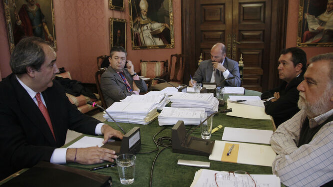 Fran Fernández, ex edil de Movilidad (PSOE), compareció en la comisión de investigación del Plan Centro en noviembre de 2011.