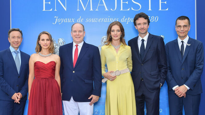 Stephane Bern, Natalie Portman, SAS El Principe Alberto II de Mónaco, Natalia Vodianova, Antoine Arnault y Jean-Marc Mansvelt.