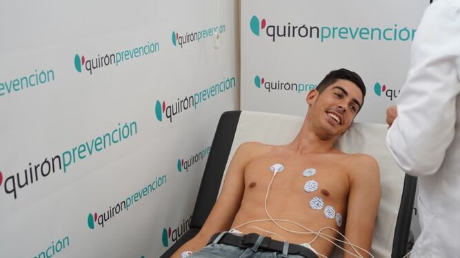 Carlos Fernández ha pasado este miércoles el reconocimiento médico.