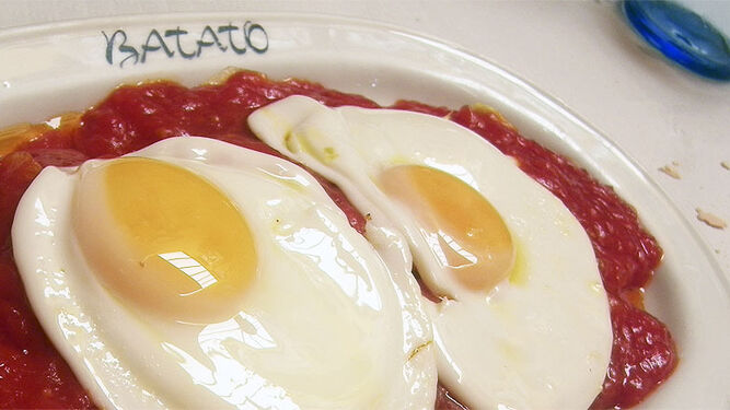 Huevos con tomate Casa Batato
