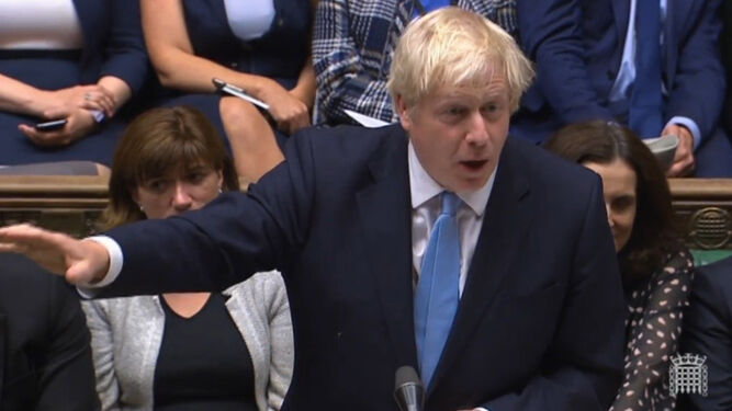 El primer ministro británico, Boris Johnson, durante la última sesión del Parlamento antes del cierre.