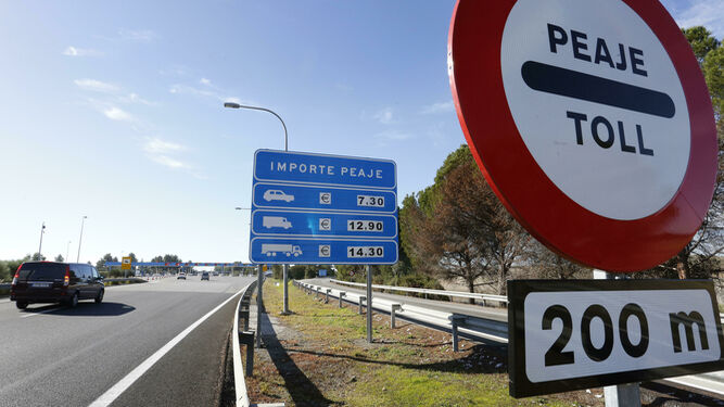 La concesión de la Sevilla -Cádiz (AP-4) es una de las tres que perderá el grupo Abertis en toda España.