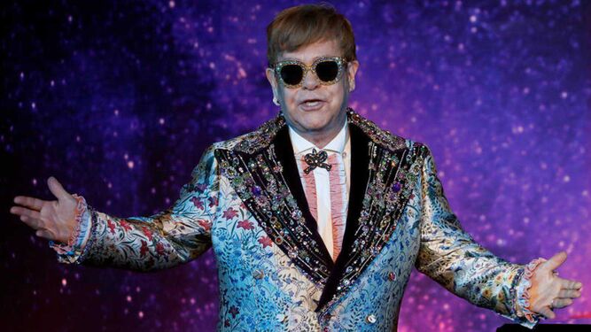 Elton John , en una actuación.