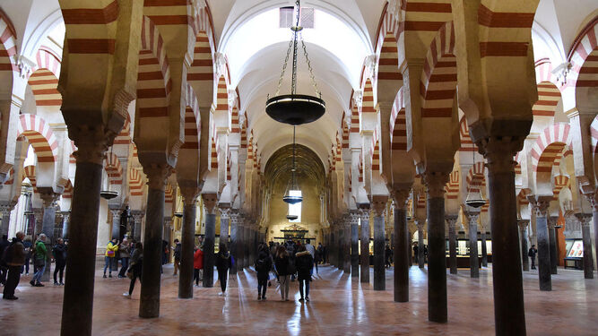 El interior de la Mezquita