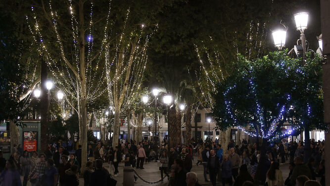 Sevilla estrena iluminaci&oacute;n navide&ntilde;a