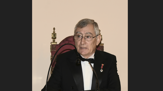 José Manuel de Paúl, durante su discurso de ingreso en la Academia de Legislación