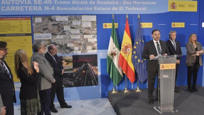 José Luis Ábalos, en su intervención en Sevilla en la inauguración del nuevo tramo de la SE-40.