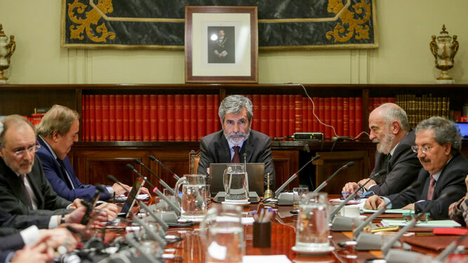 Carlos Lesmes preside uno de los plenos del Consejo General del Poder Judicial