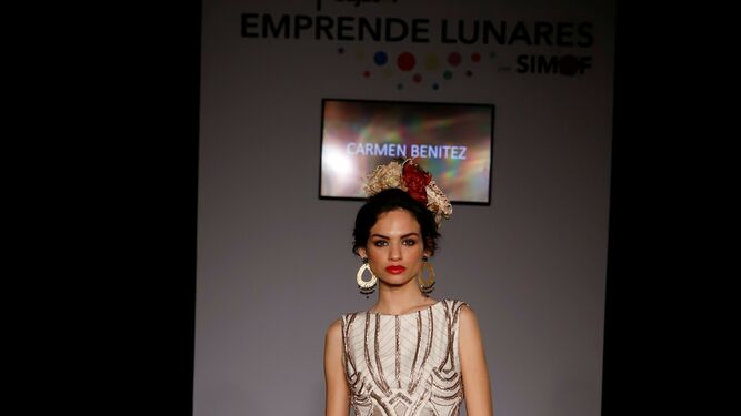 Desfile de Carmen Benitez en Emprende Lunares 2020
