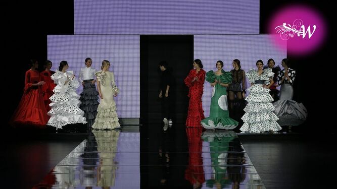 As&iacute; ha sido el desfile de Gil Ortiz en SIMOF 2020, todas las fotos de su colecci&oacute;n de flamenca