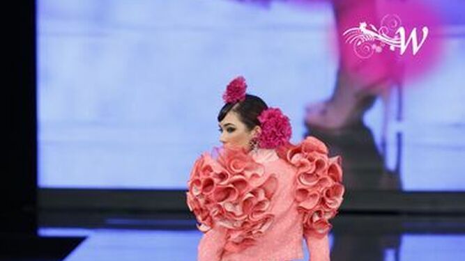 Ver&oacute;nica de la Vega presenta su colecci&oacute;n de flamenca en SIMOF 2020, estas son las fotos
