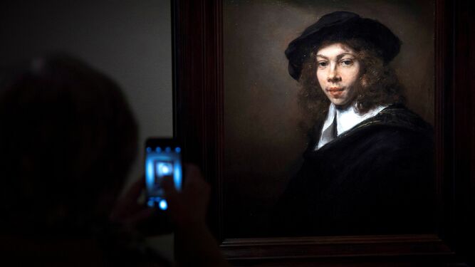 'Joven con gorra negra' de Rembrandt.