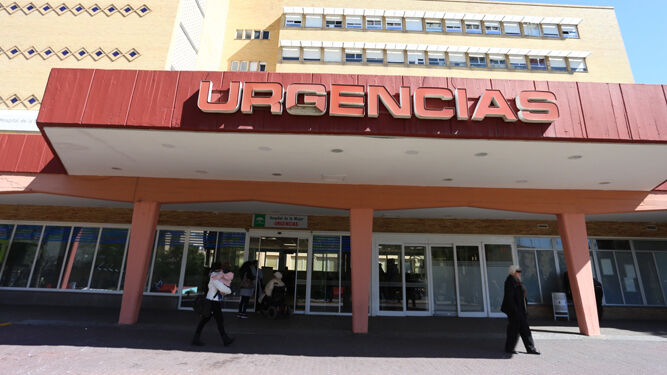 Entrada de Urgencias del Hospital Virgen del Rocío.