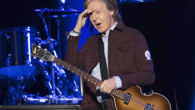 Paul McCartney en un concierto